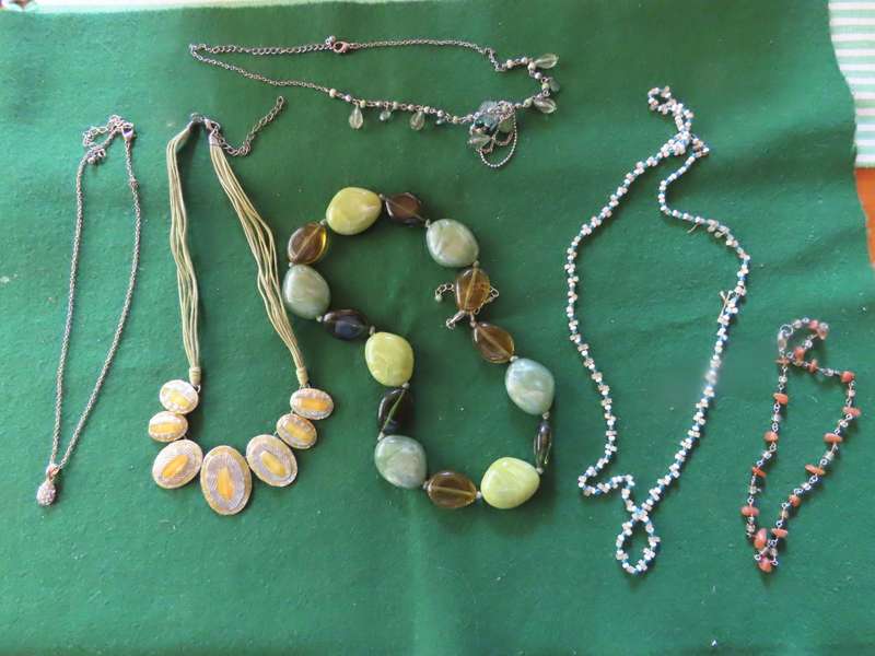 Costume Jewellery - 6 Necklaces # 29