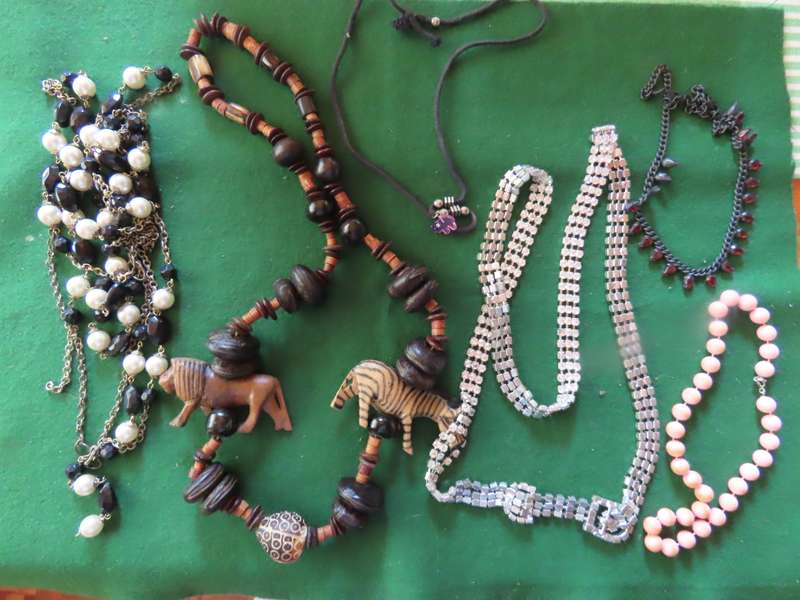 Costume Jewellery - 6 Necklaces # 31