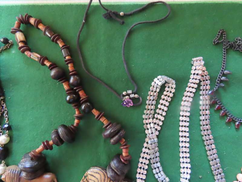 Costume Jewellery - 6 Necklaces # 31