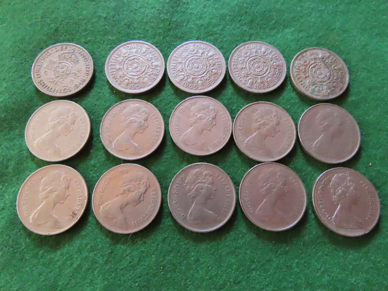 Great Britain - Job Lot of Fifteen  2/- (Florin) Coins - Dates as shown