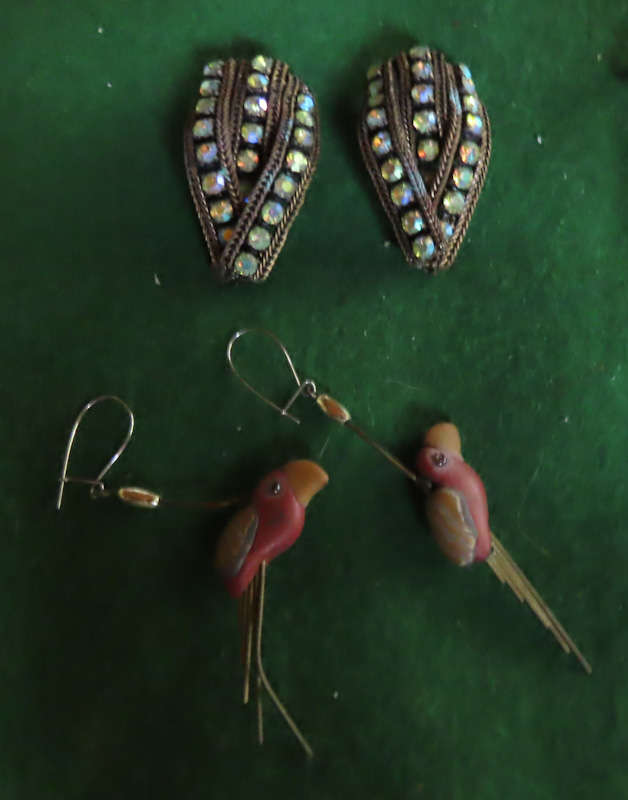 Costume Jewellery - 6 Pairs of Earrings # 3