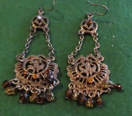 Costume Jewellery - 6 Pairs of Earrings # 9