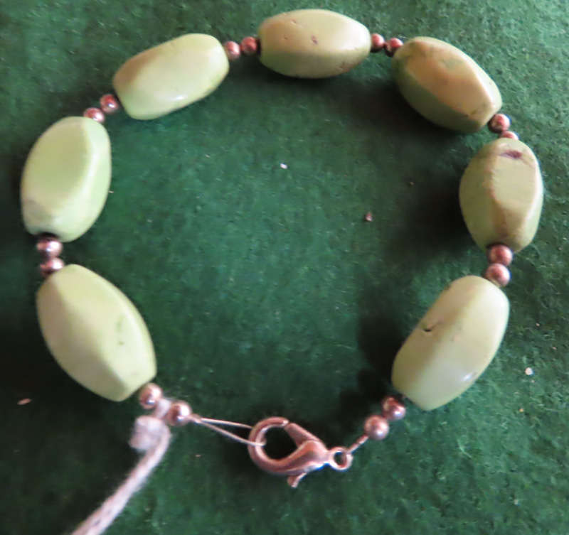 Costume Jewellery - Gaspeite Bracelet