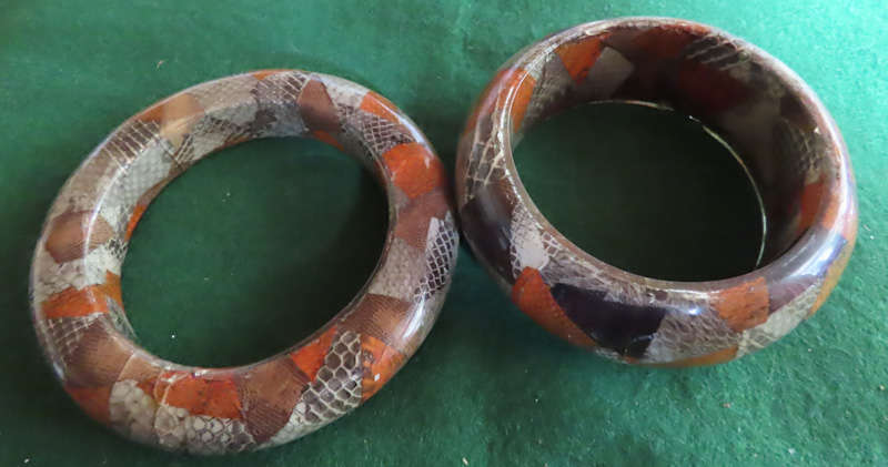 Costume Jewellery - 2 Multicoloured Bangles