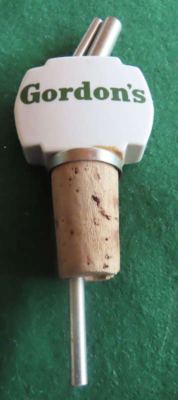 Bar Items - Ceramic Gin Dispenser - Gordon's Gin