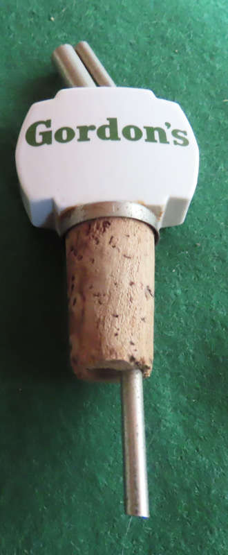Bar Items - Ceramic Gin Dispenser - Gordon's Gin