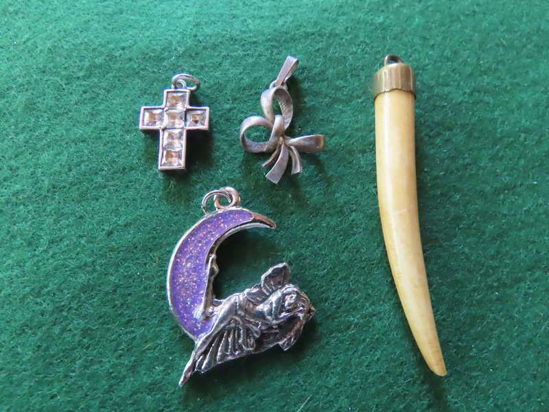 Costume Jewellery - 4 Pendants # 1