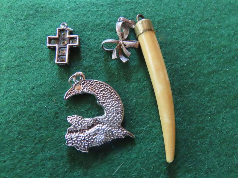 Costume Jewellery - 4 Pendants # 1