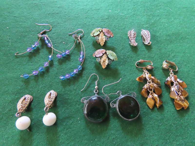 Costume Jewellery - 6 Pairs Earrings # 5