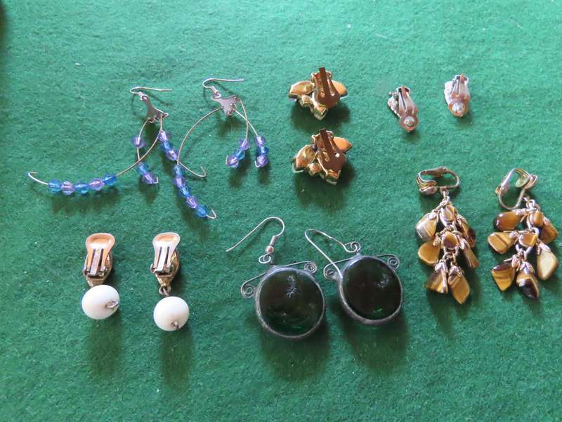 Costume Jewellery - 6 Pairs Earrings # 5