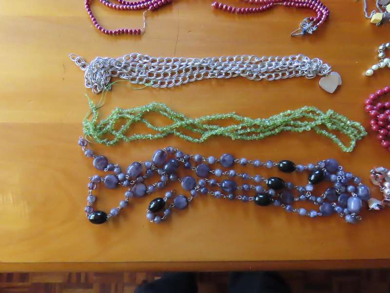Jewellery - D.I.Y. - Collection of Necklaces etc. # 3 - Needing repair - Job Lot
