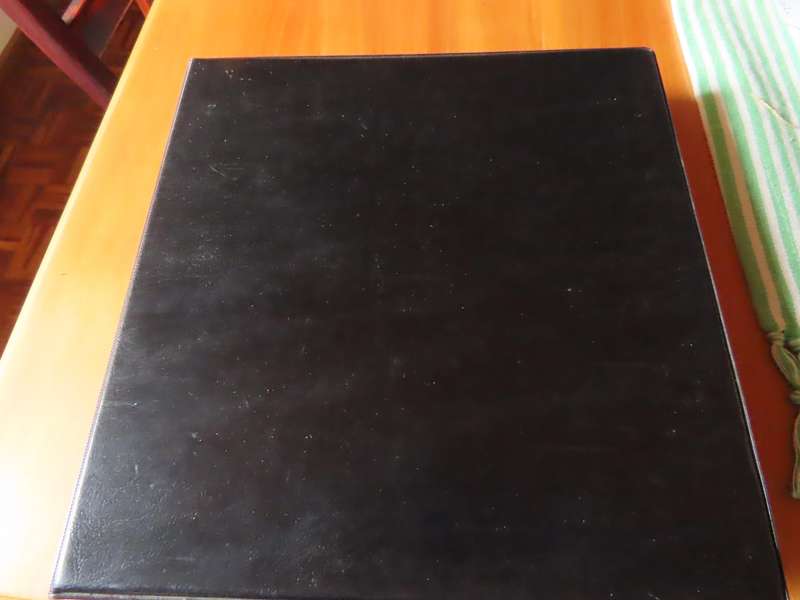 Medals - Unknown Album Maker - 11 Pages For Holding 66 Medals