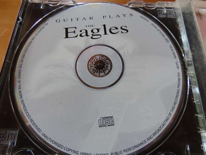 CD - Guitar Plays - The Eagles