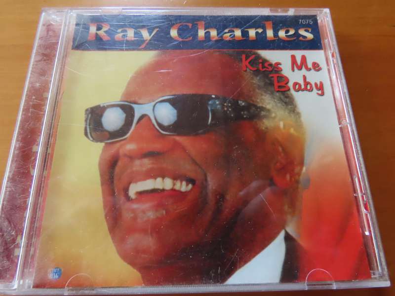 CD - Ray Charles - Kissing Her Now