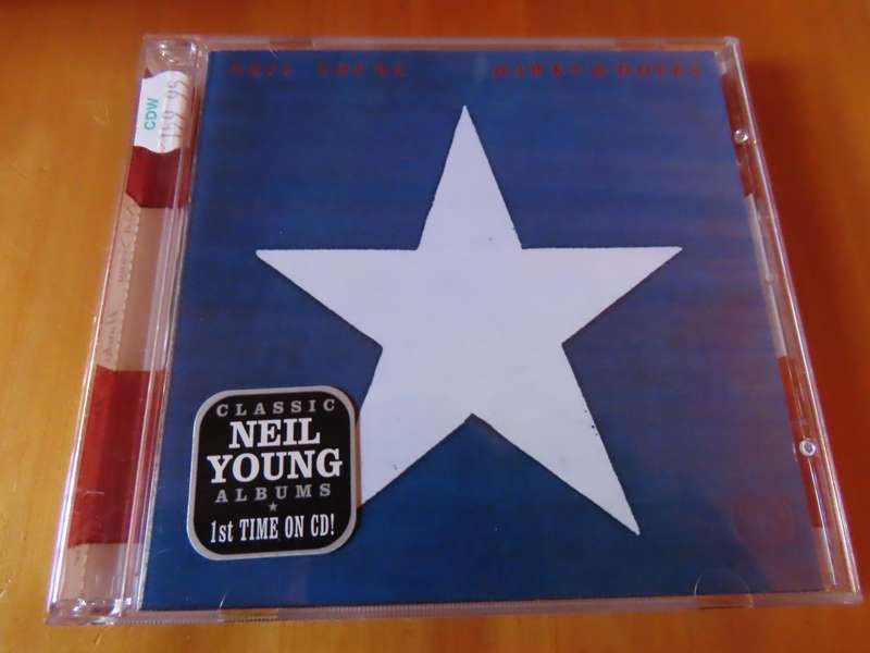 CD - Neil Young - Hawk and Doves