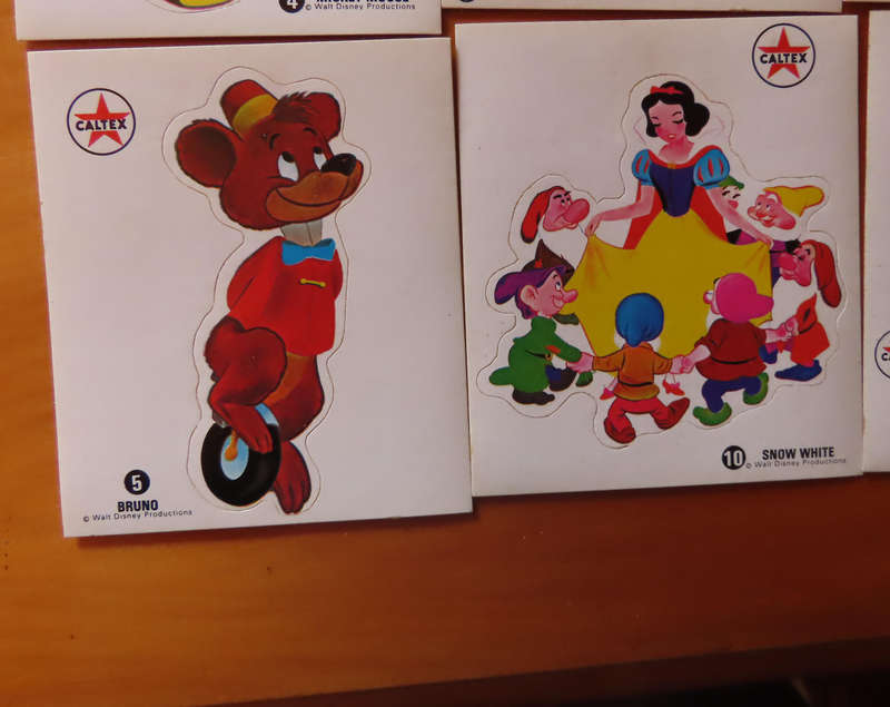 Disneyania - 20 Disney Character Peel Off Stickers