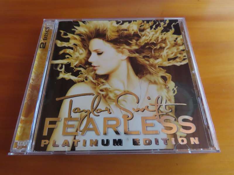 CD - Taylor Swift - Fearless - Platinum Edition
