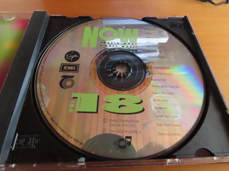 CD - Now That's What I Call Music # 18