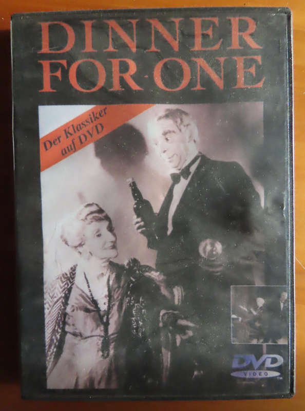 DVD - The Classic New Years Eve Comedy - Dinner For One