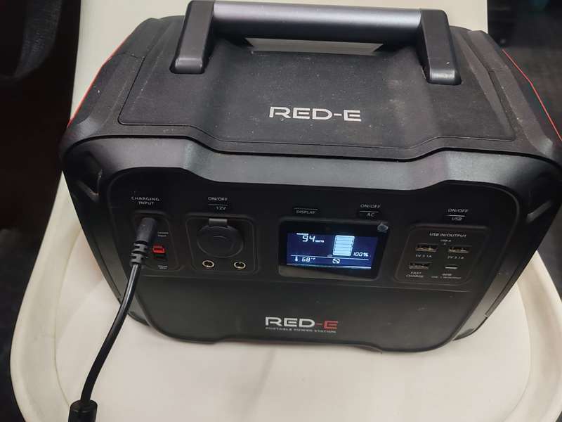Red-E Power Station 614wh capacity & 500W output