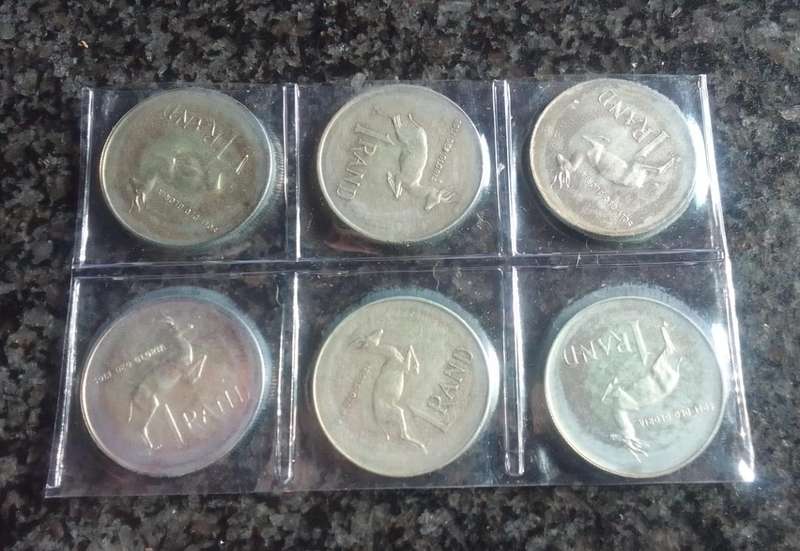 6x South African R1 coins - 3x 1966 & 1x 1970 & 1x 1972 & 1x 1976