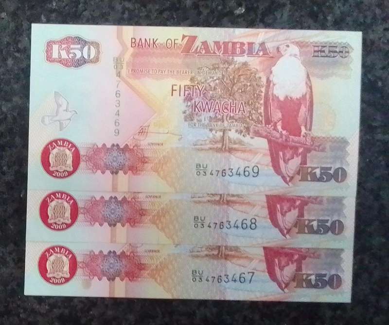 3x 2009 Zambia K50 (Kwacha) Consecutive Serial Number Banknotes