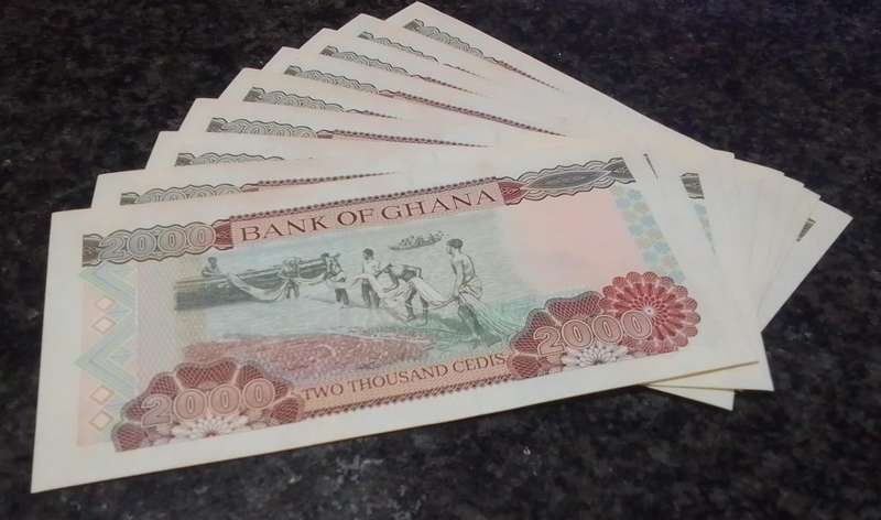9x 2003 Ghana 2000 Cedis - Consecutive Serial Number Banknotes