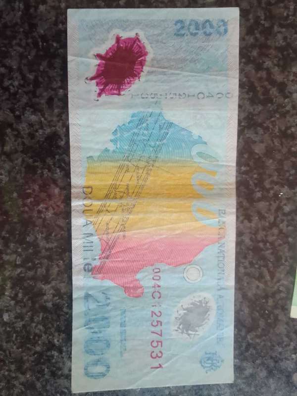 Romanian Leu Currency 10,000 Leu and 2,000 Leu