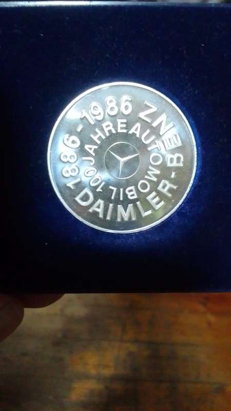 1886-1986 Daimler-Mercedes Benz ** 100 Jahre Automobil ** 0.999 Silver 24.7g