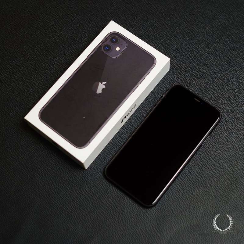 iPhone 11
