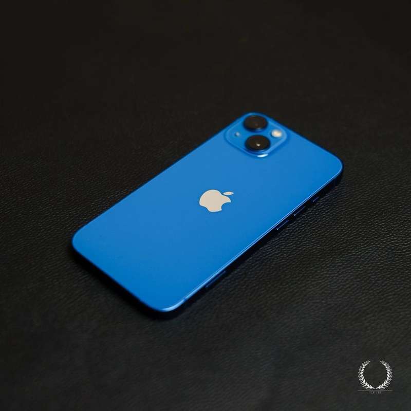 iPhone 13