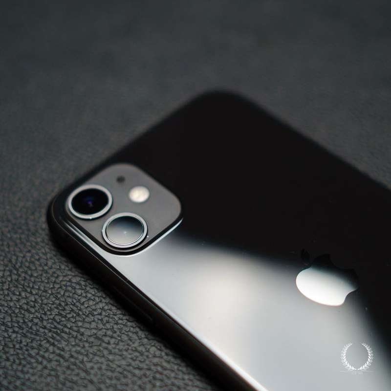 iPhone 11
