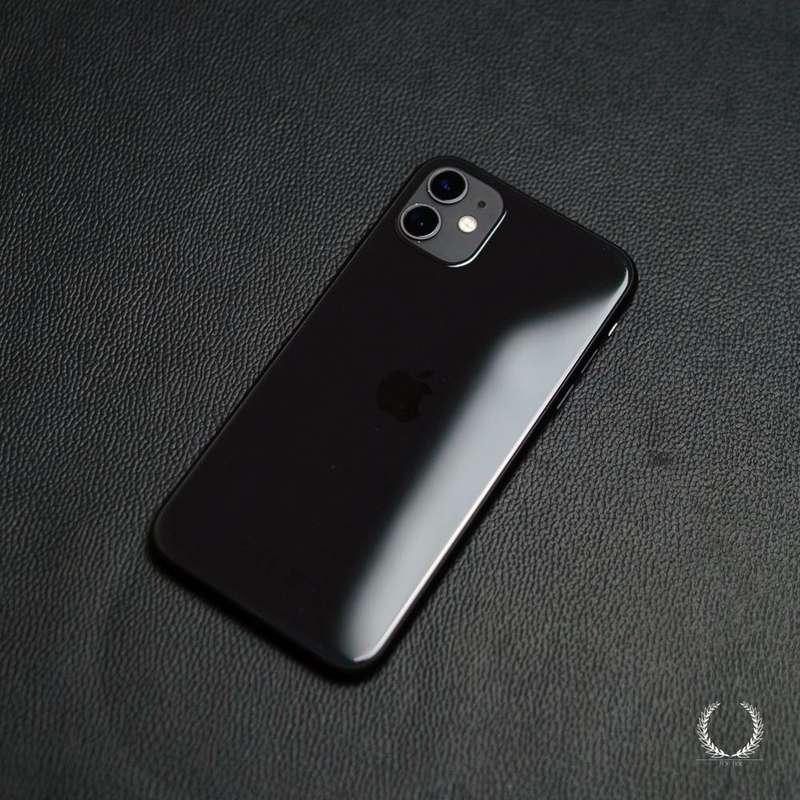 iPhone 11