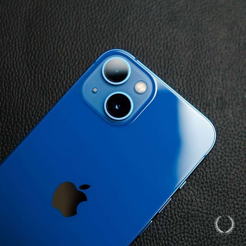 iPhone 13