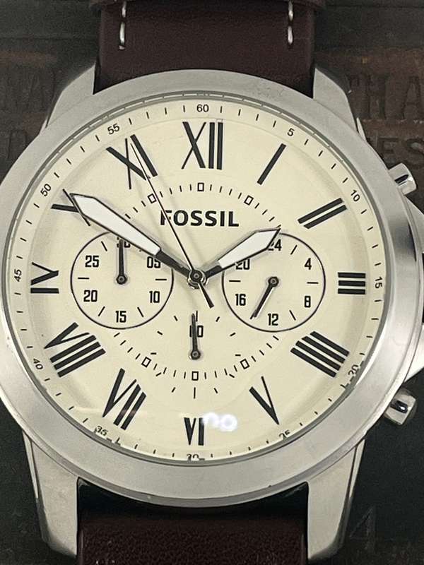 Impressive Fossil Grant Gents Chronograph Wristwatch