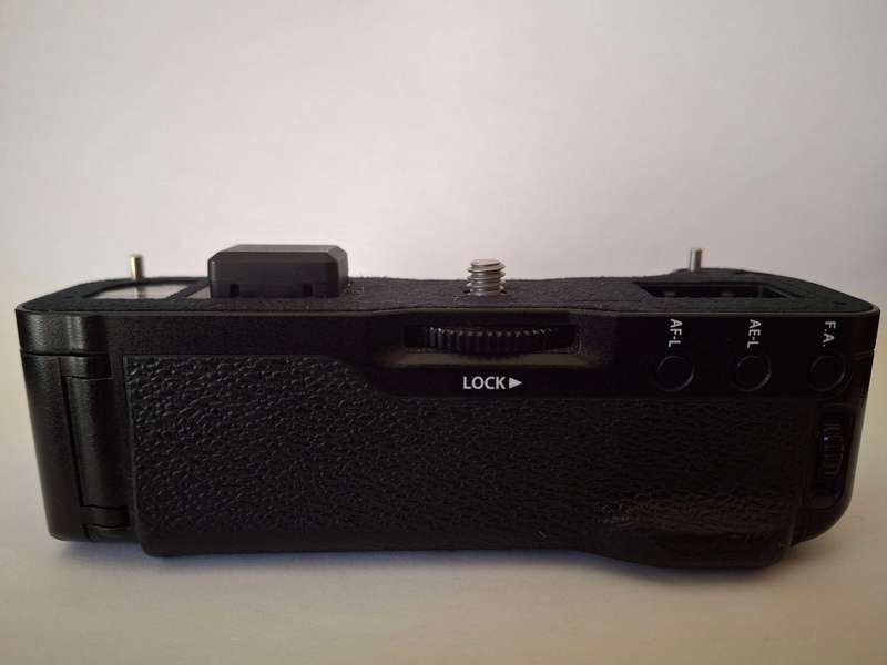 Fujifilm X-T1 + Battery grip