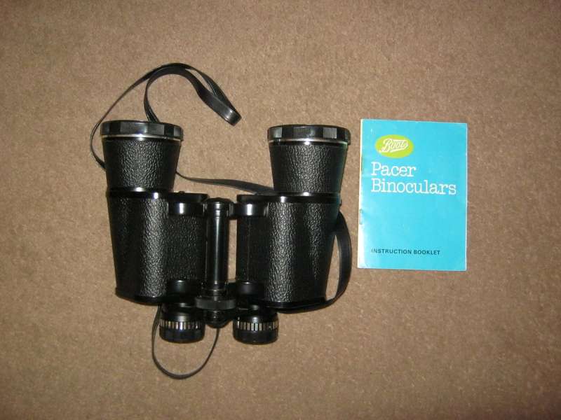 Boots Pacer binoculars 10 x 50