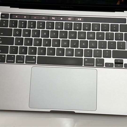 MacBook Pro 2020 13-inch CHIP M1 512GB SSD, 16GB Ram 304cycle Space Grey