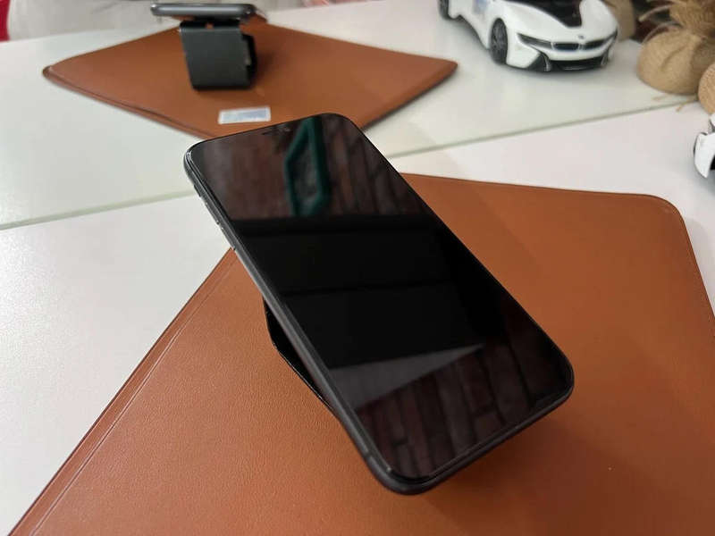 iPhone 11 64GB