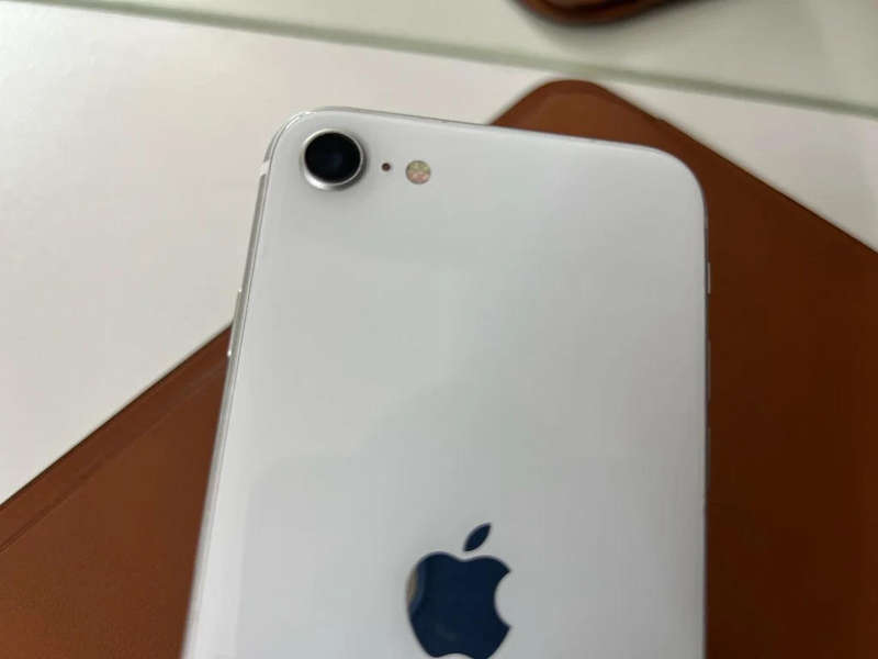 iPhone SE 2020