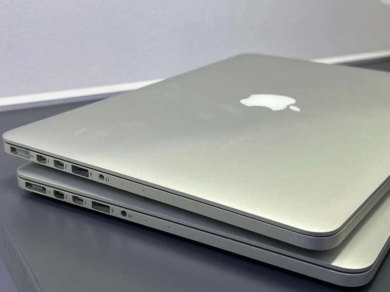 MacBook Pro 13 inch 2015 core i5