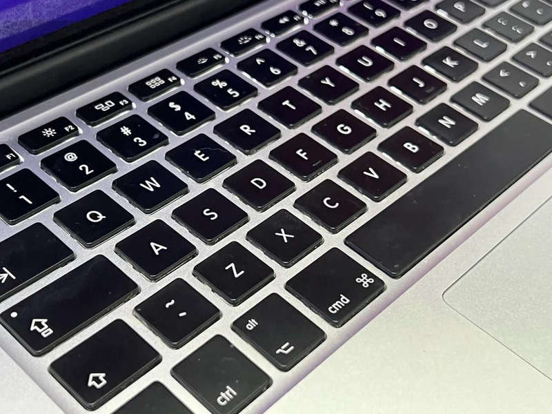MacBook Pro 13 inch 2015 core i5