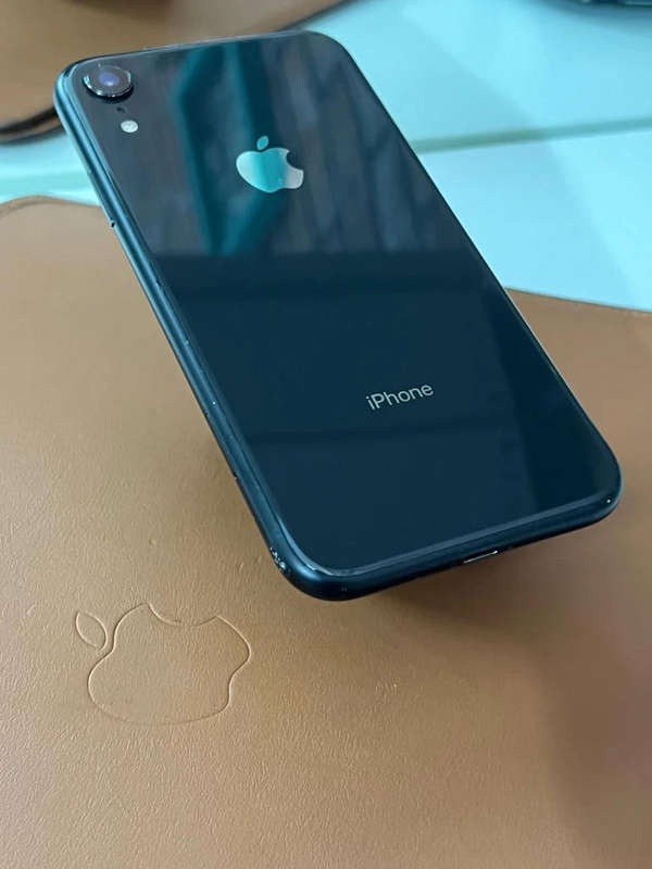iPhone XR open to all networks