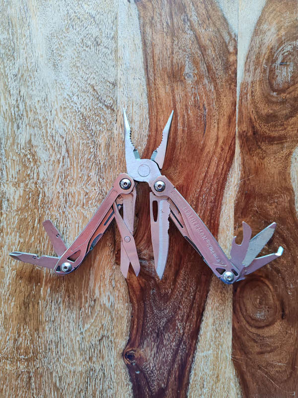 Leatherman wingman