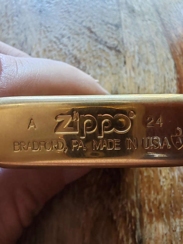 Zippo Armor® Brass Lighter  Original Box  Excellent Condition