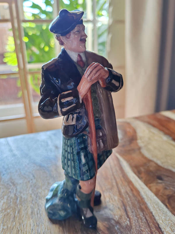 Royal Doulton "The Laird" Figurine (HN2361)
