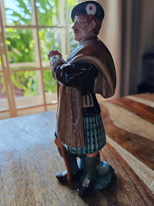 Royal Doulton "The Laird" Figurine (HN2361)