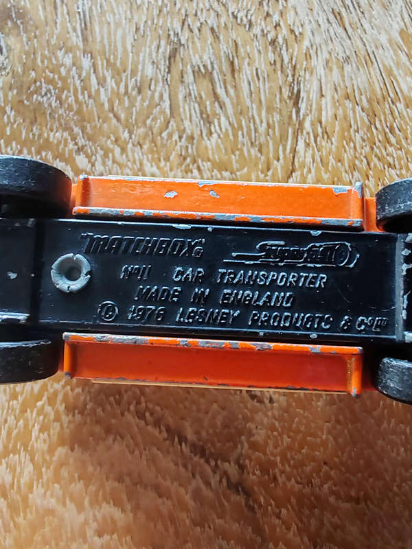 VINTAGE ORIGINAL 1978 MATCHBOX LESNEY SUPERFAST NO.11 ORANGE CAR TRANSPORTER
