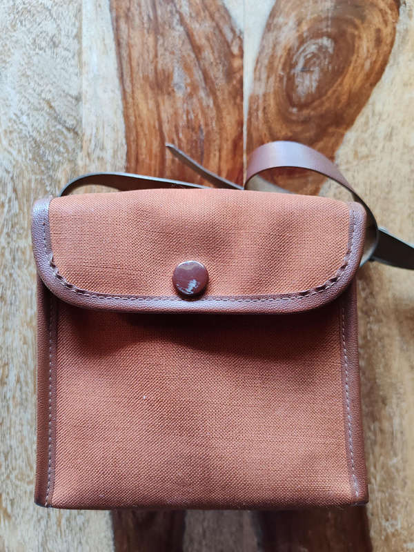 Vintage Kodak Brownie Model 1 Camera with Cloth Bag  Untested