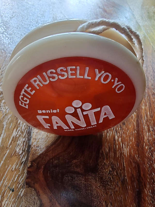 Russell Professional Yo-Yo (Fanta)